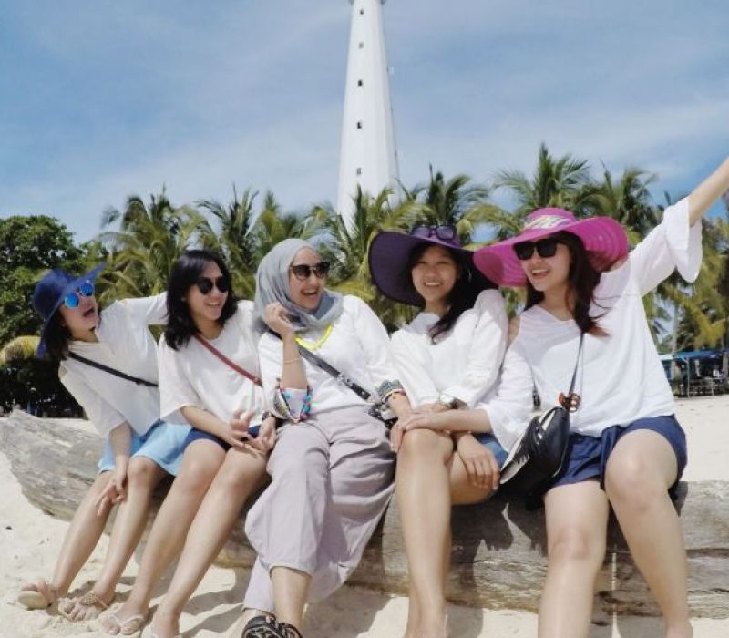 Paket Tour Keluarga Belitung 4 hari 3 malam